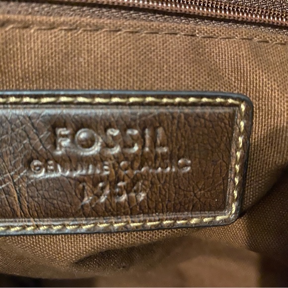 Fossil hobo bag - earth tones and soft corduroy fabric - Picture 6 of 6